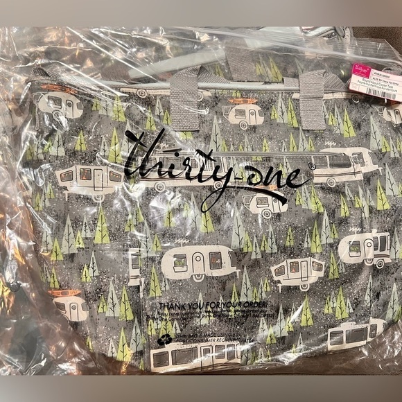 🚨RV There Yet Grey Round About Cooler - Picture 1 of 5